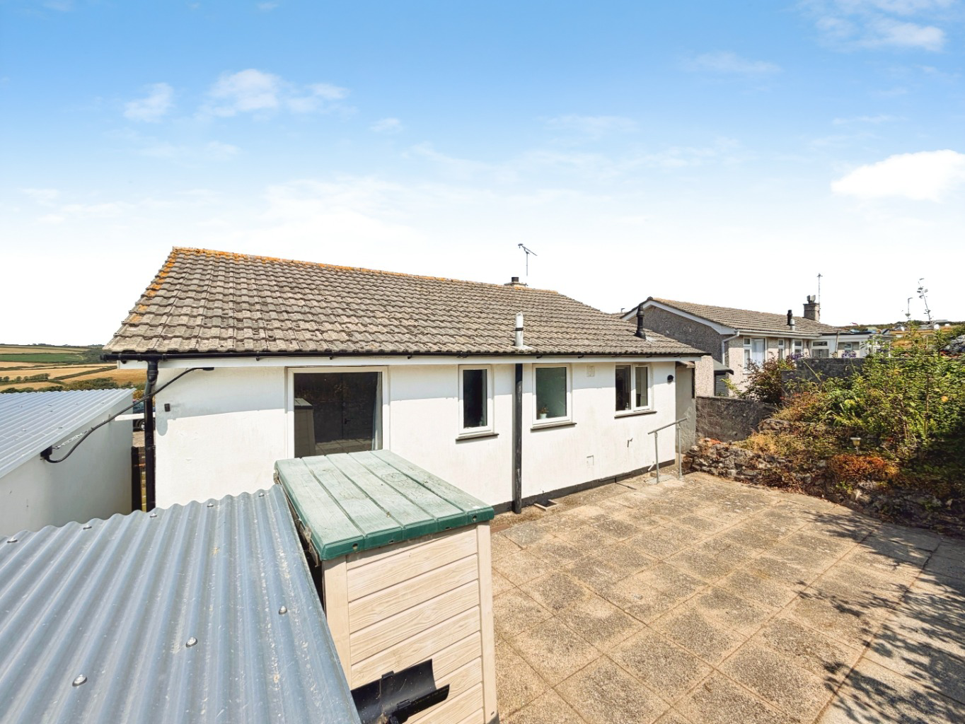 Porthleven, Bungalow with countryside views and no chain, photo 7