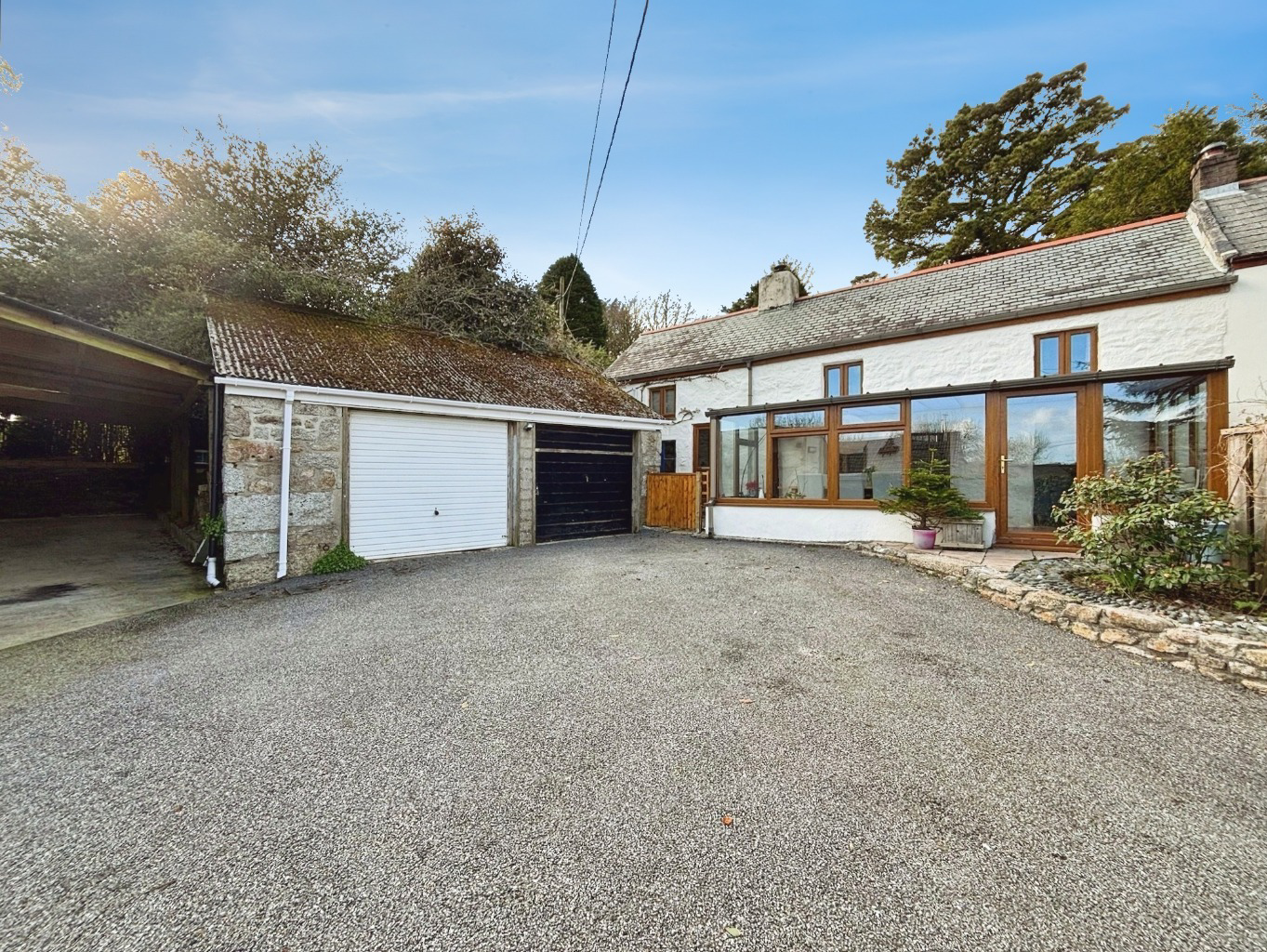 Carnkie, Charming, spacious cottage in peaceful location