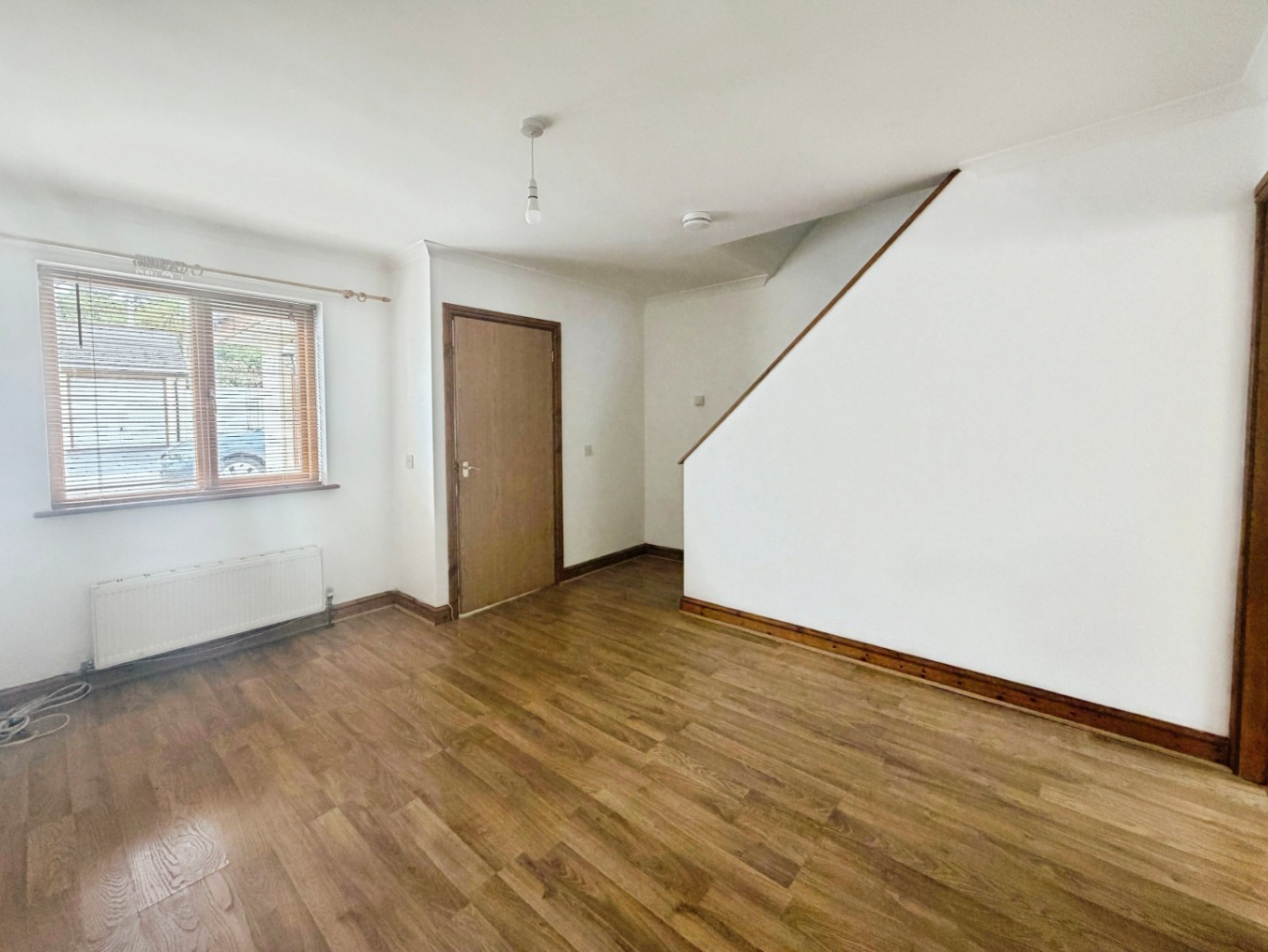 Hayle, Two bed home in popular town location, photo 3