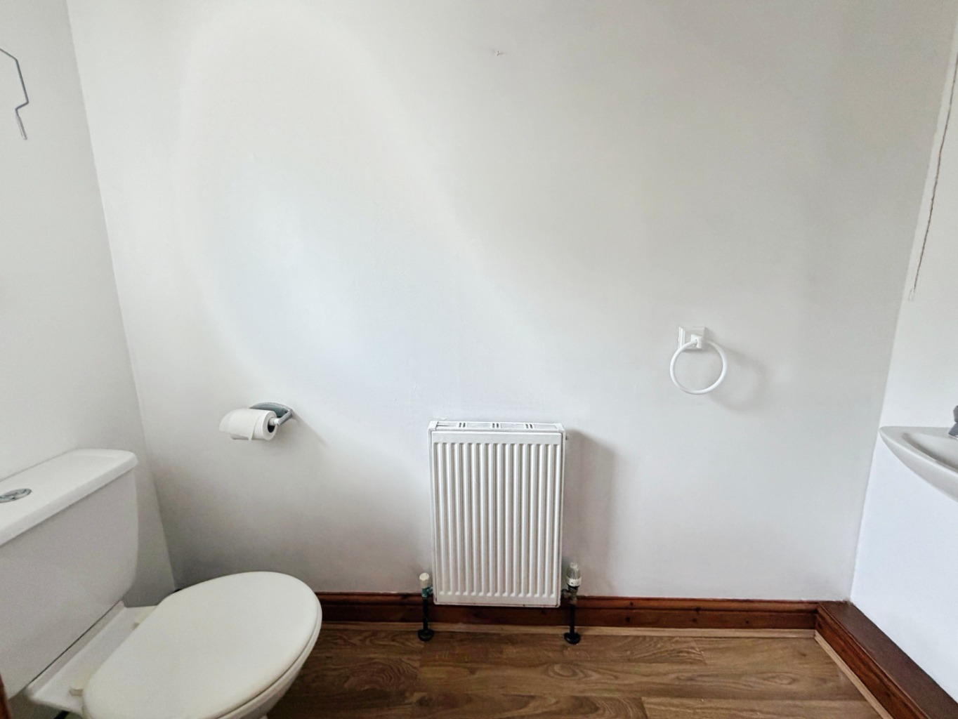 Hayle, Two bed home in popular town location, photo 8