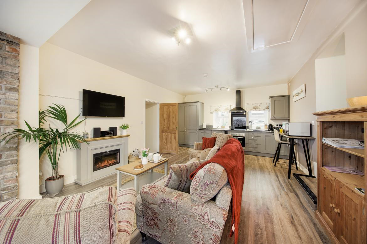 Golden Grove, Carmarthen, SA32, photo 46
