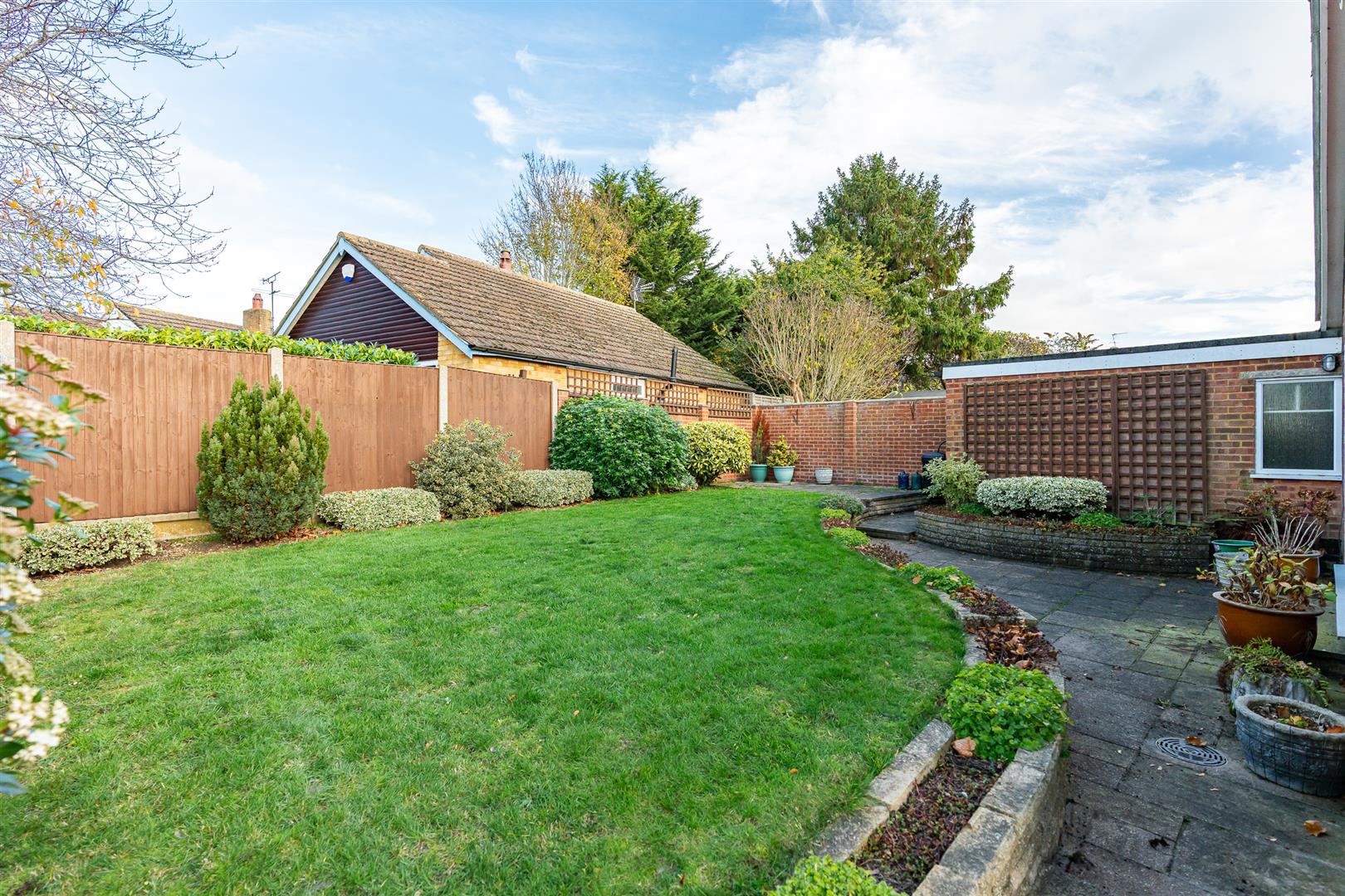 Wentworth Road, Hertford, photo 13