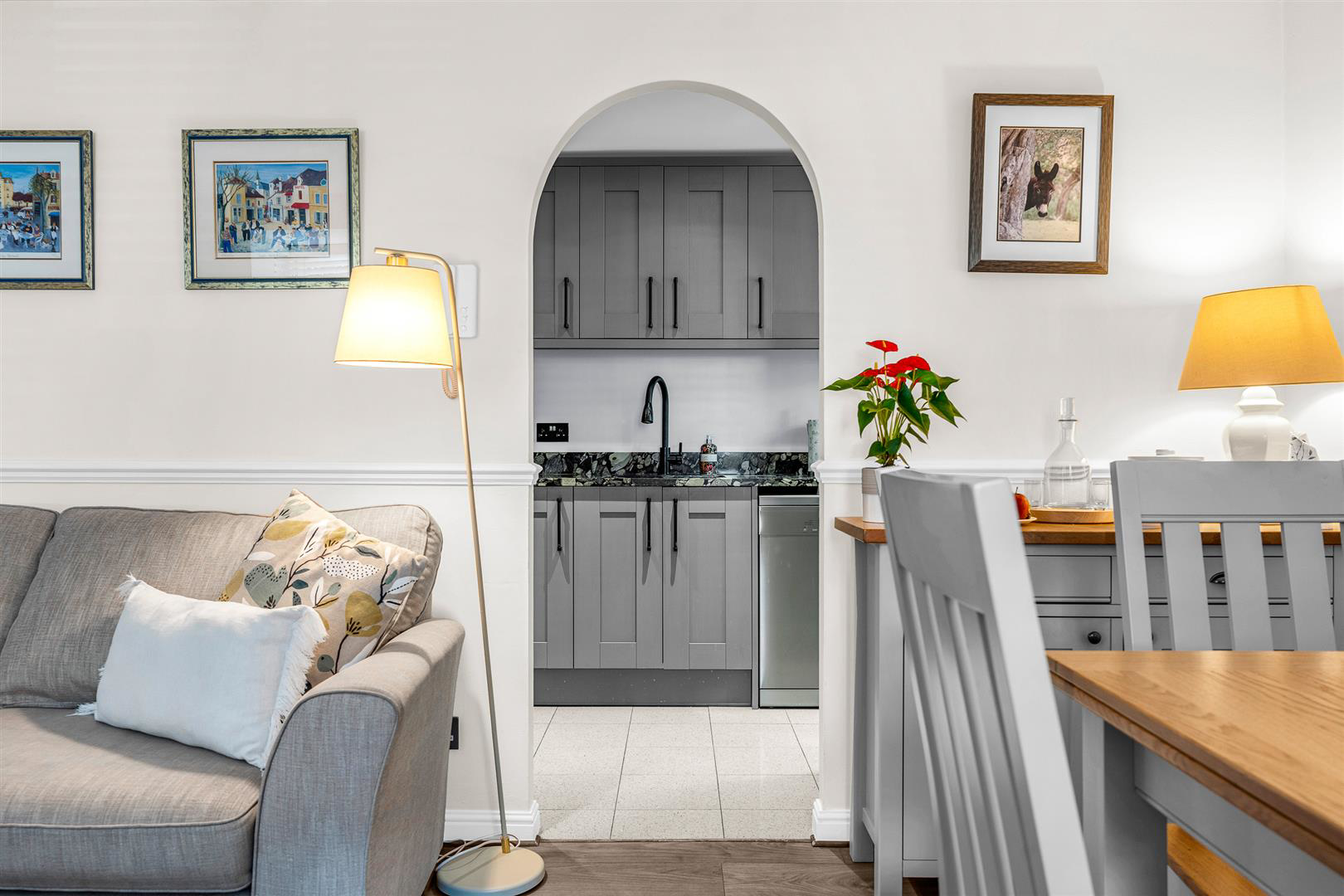 Deer Close, Hertford, photo 5
