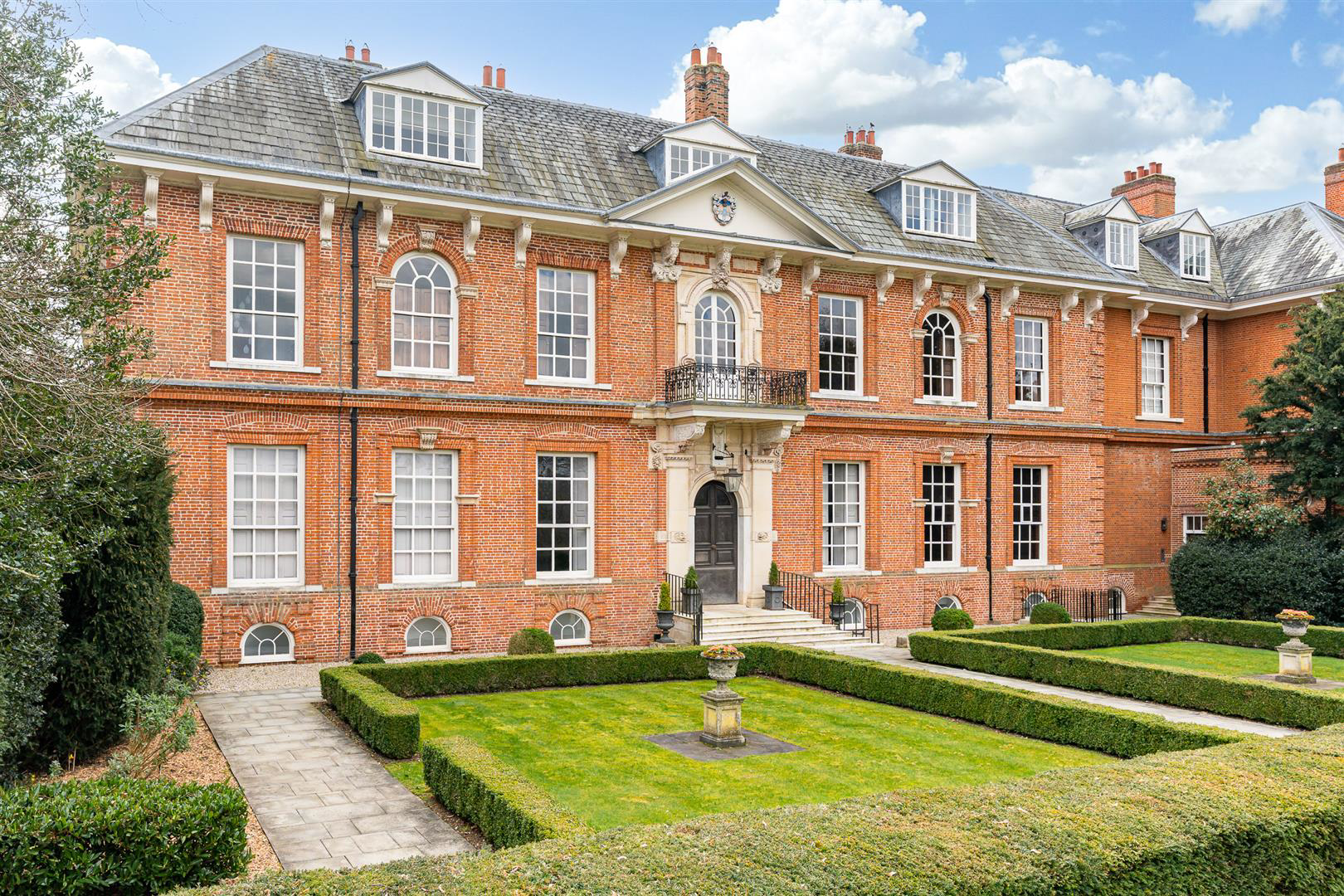 The Mansion, Balls Park, Hertford, photo 35