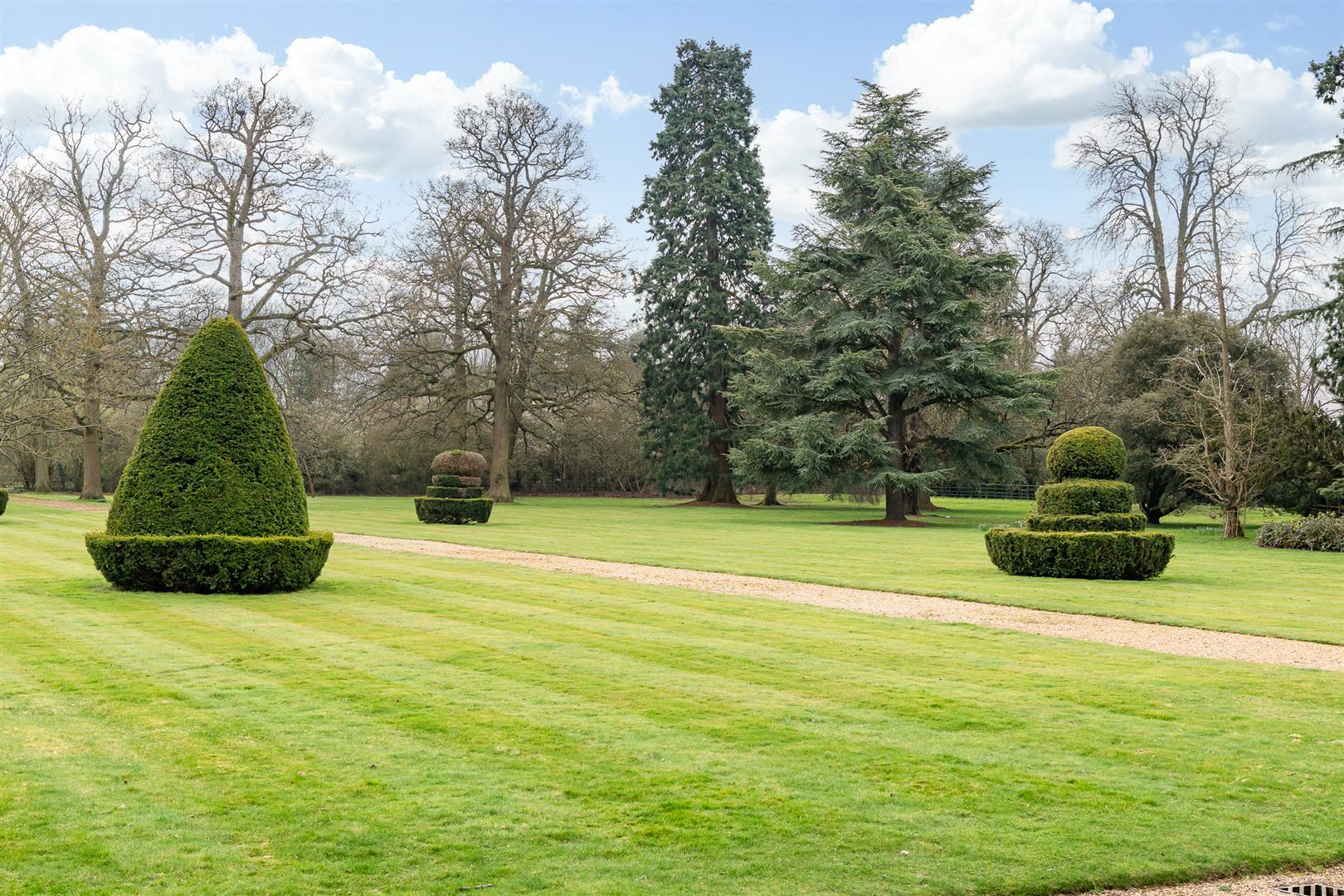 The Mansion, Balls Park, Hertford, photo 13