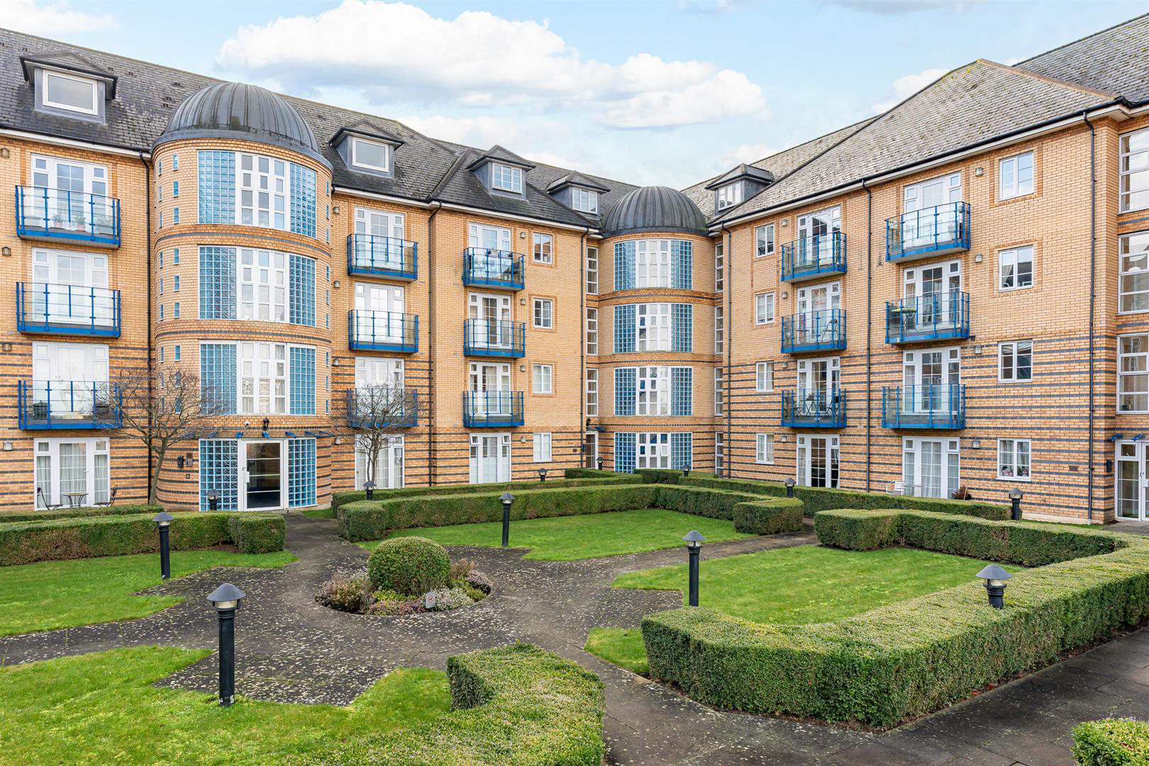Newland Gardens, Hertford, photo 13