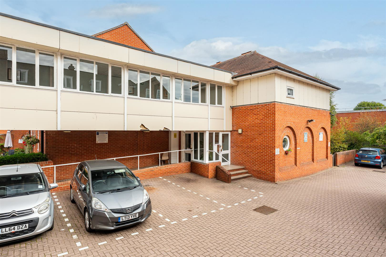 Chauncy Court, Hertford, photo 12