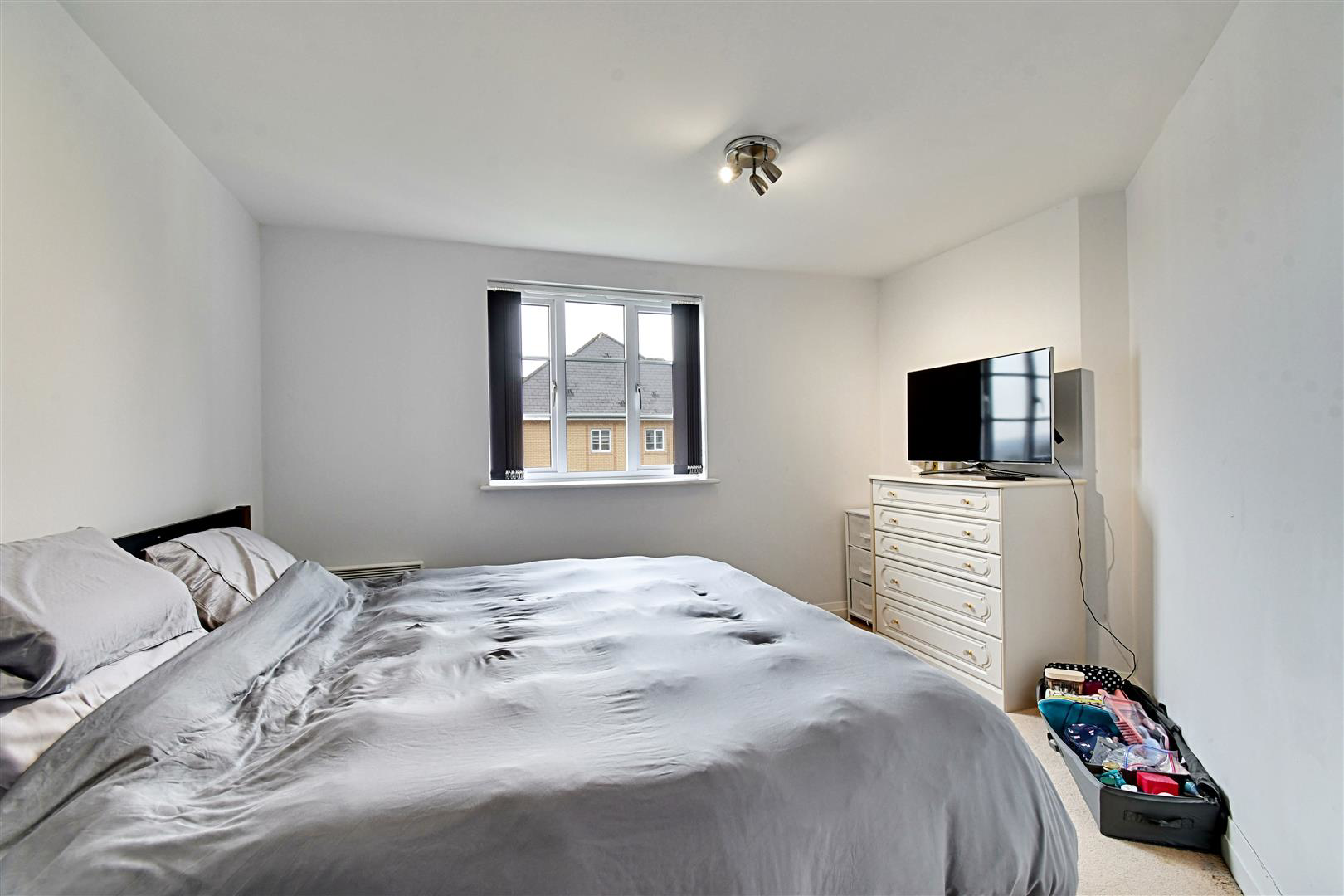 Newland Gardens, Hertford, photo 6