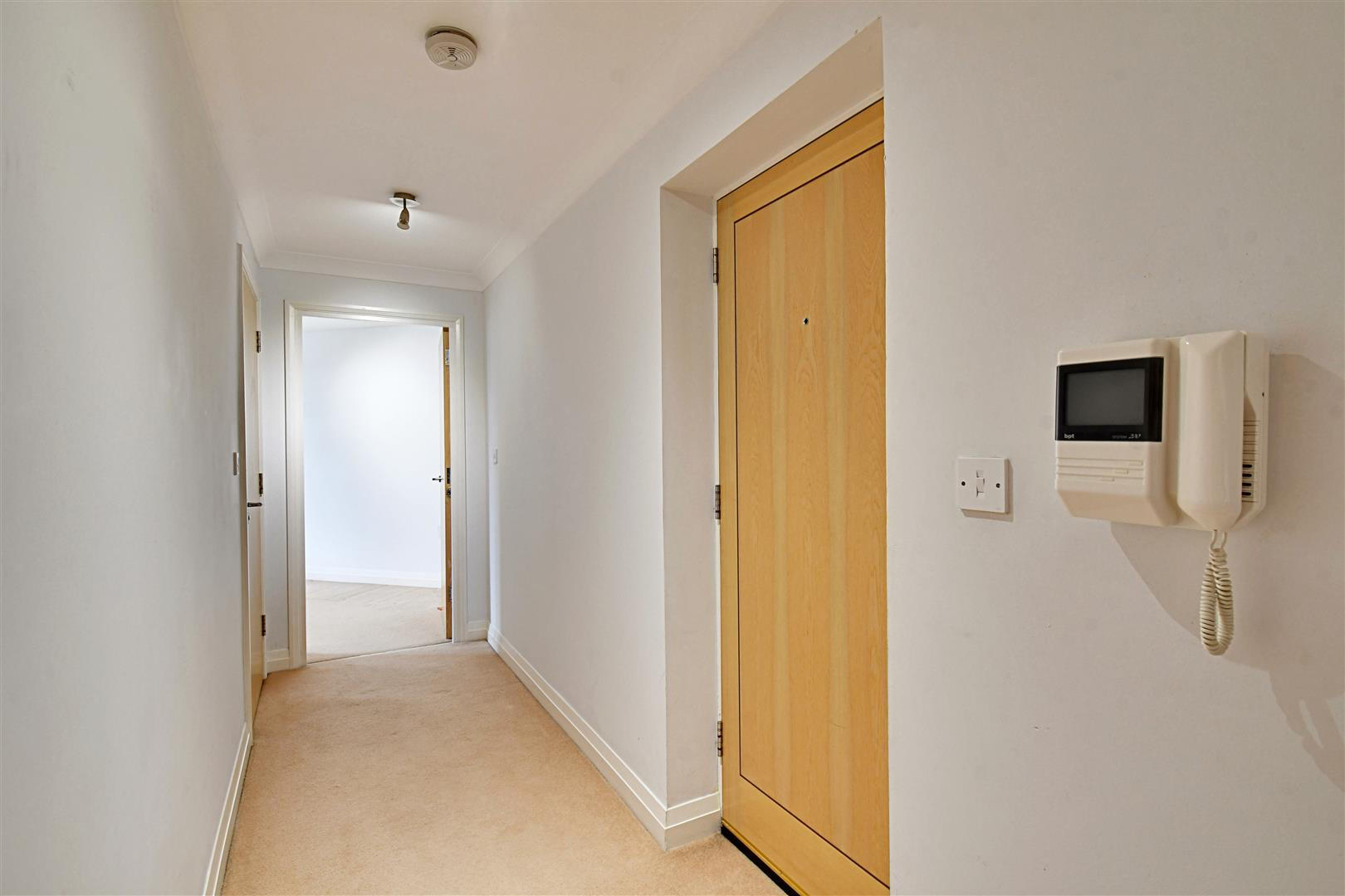 Newland Gardens, Hertford, photo 11