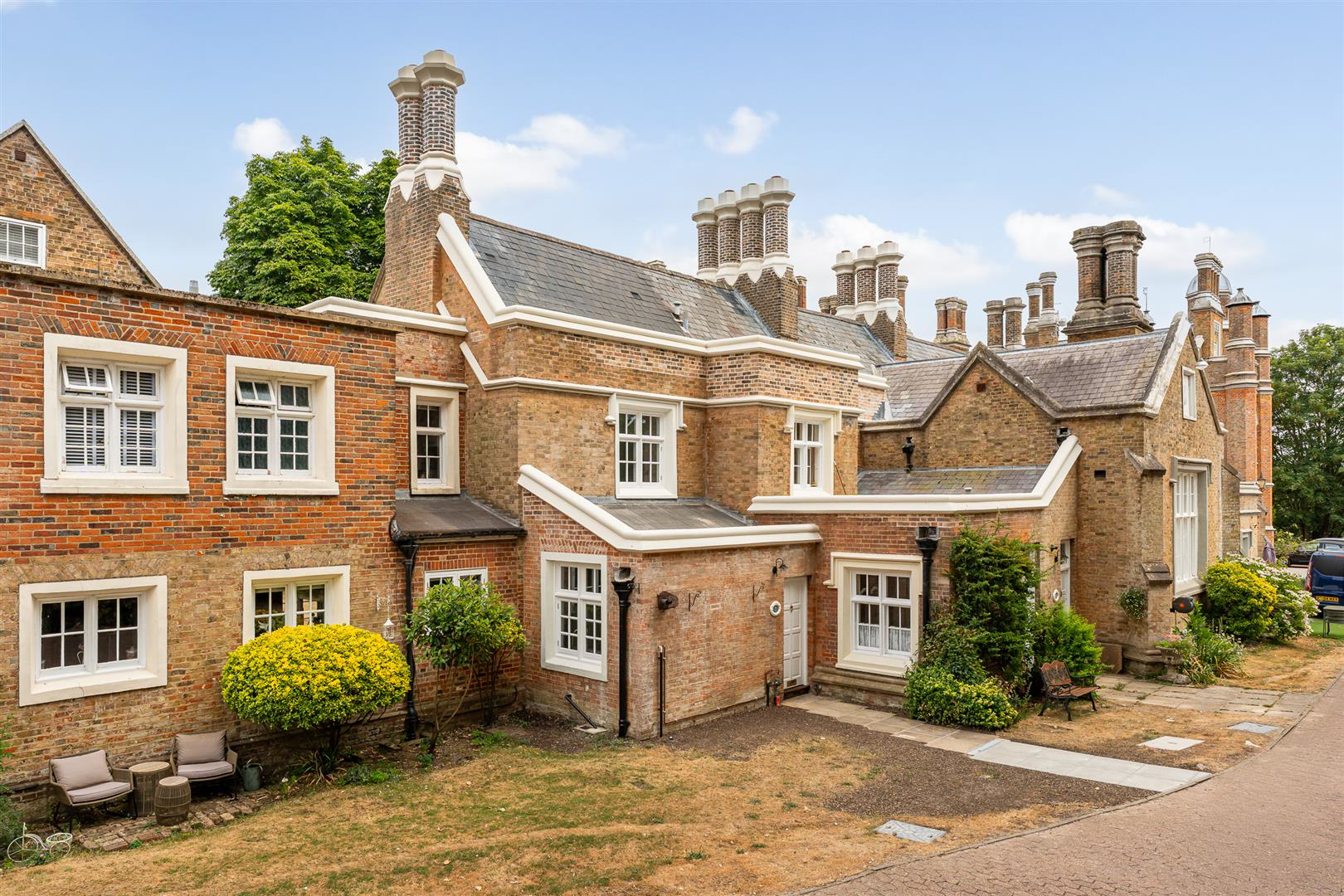 Hamels Mansion, Buntingford