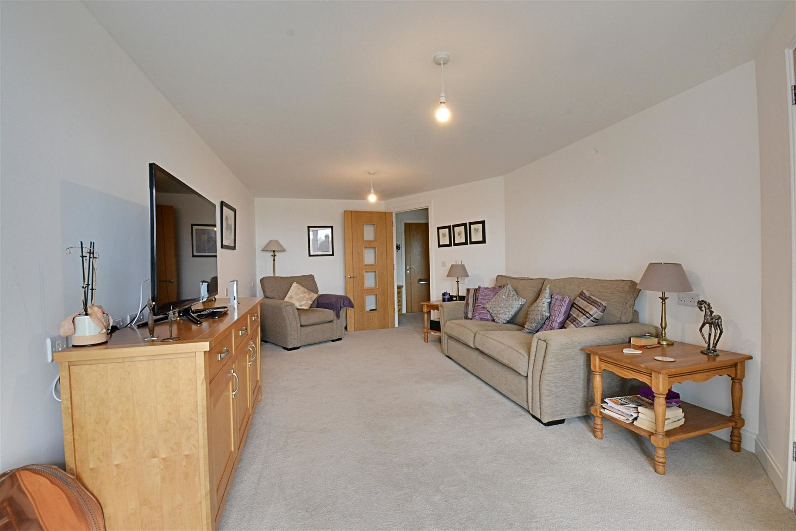 Edward House, Pegs Lane, Hertford, photo 7