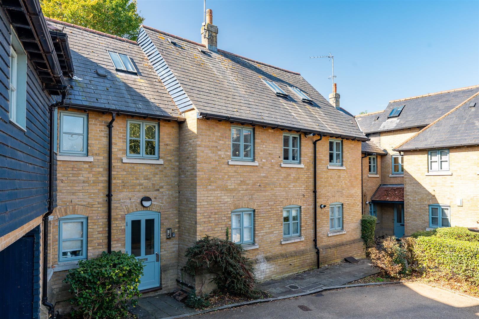 Coopers Court, Hertford, photo 20