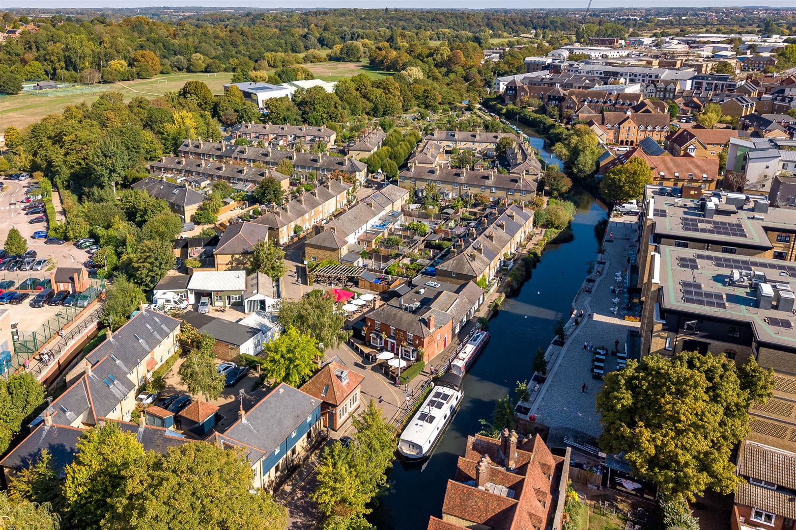 Coopers Court, Hertford, photo 26