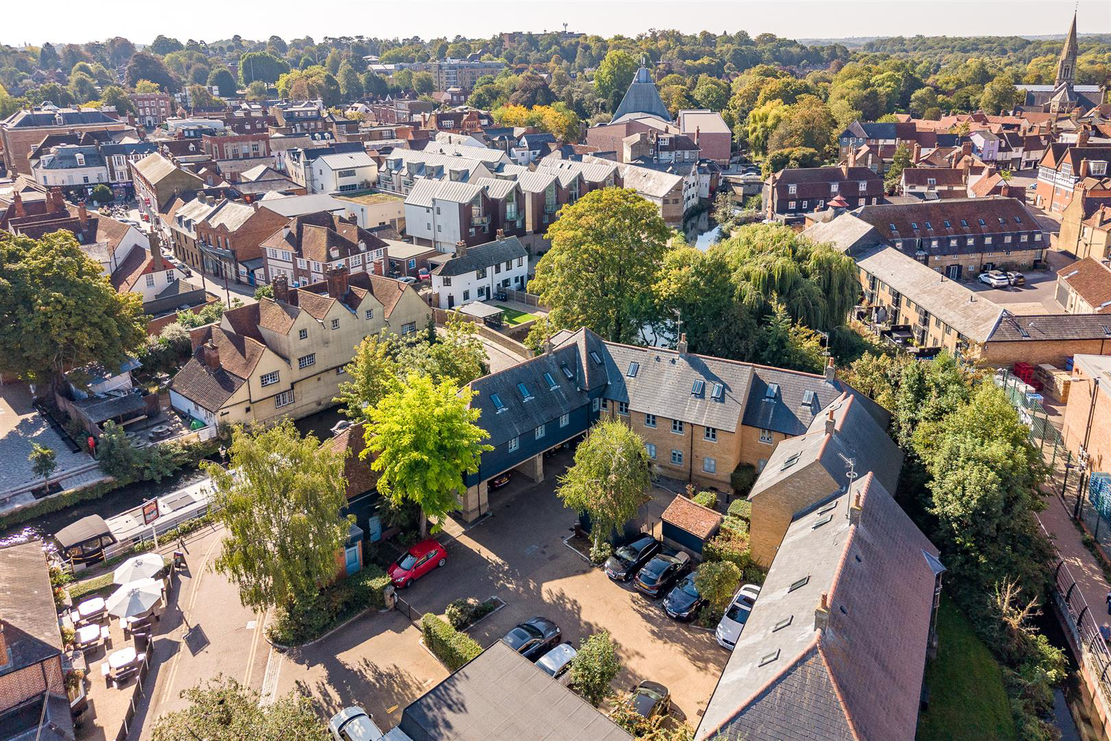Coopers Court, Hertford, photo 11