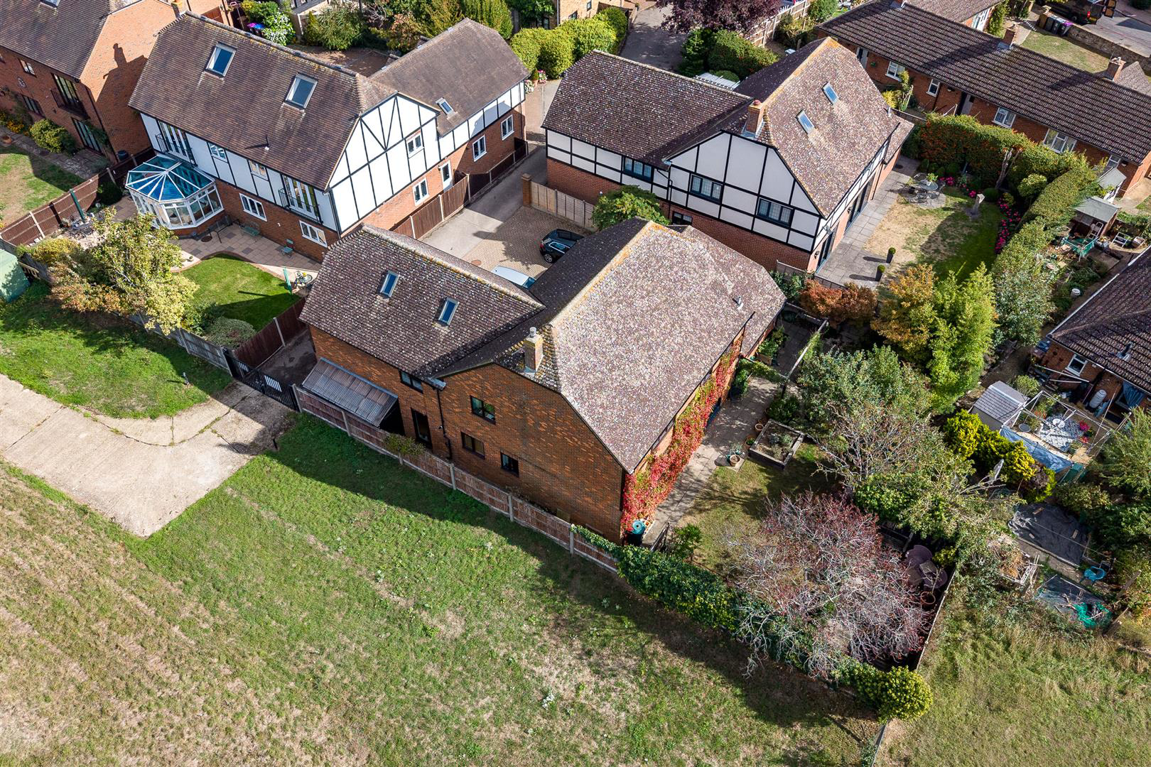 Amwell Place, Hertford Heath, photo 2