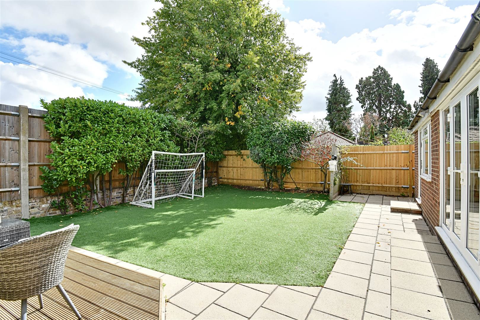 Lodge Close, Bengeo, photo 15