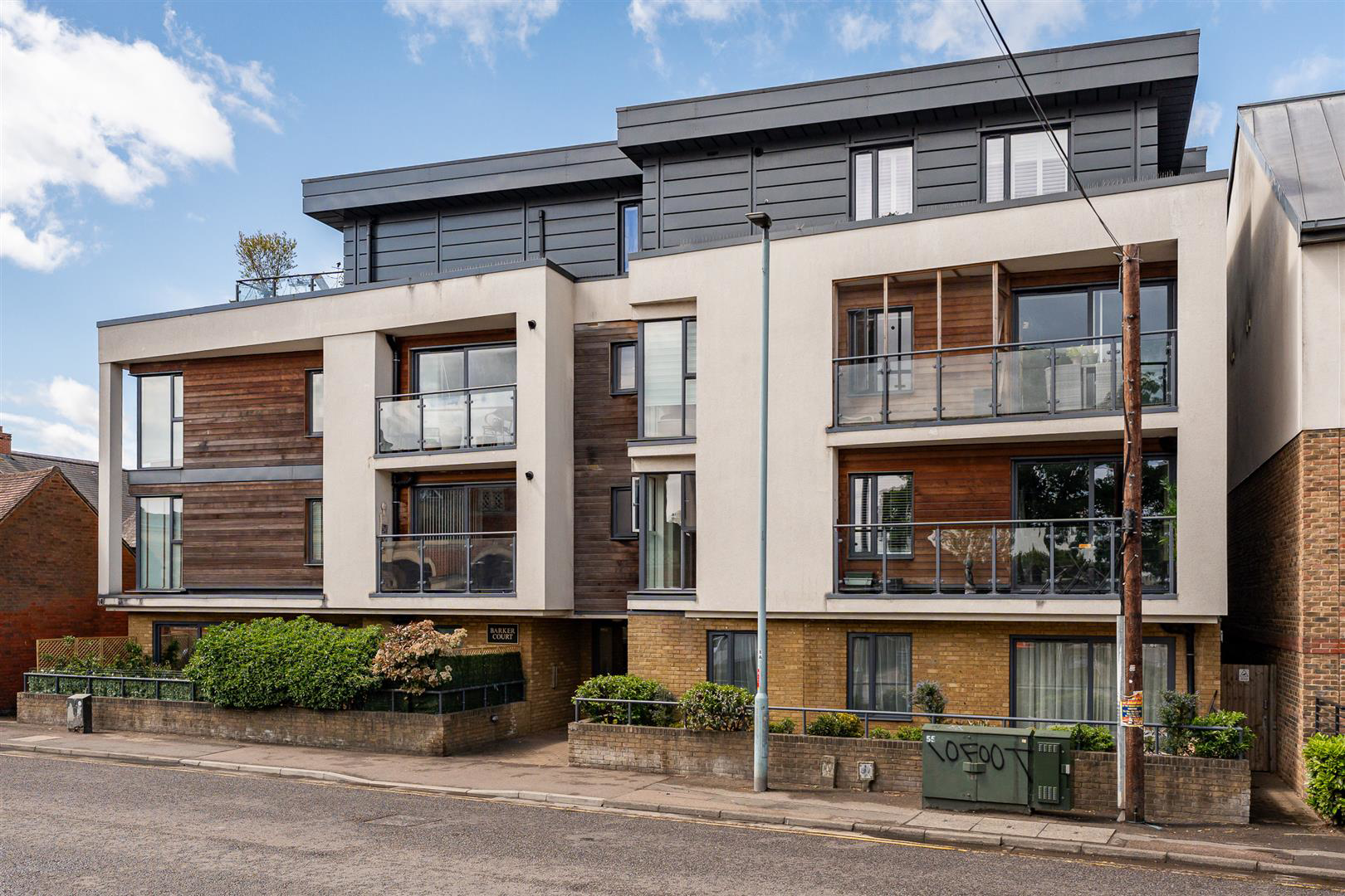 Barker Court, Hertford, photo 23