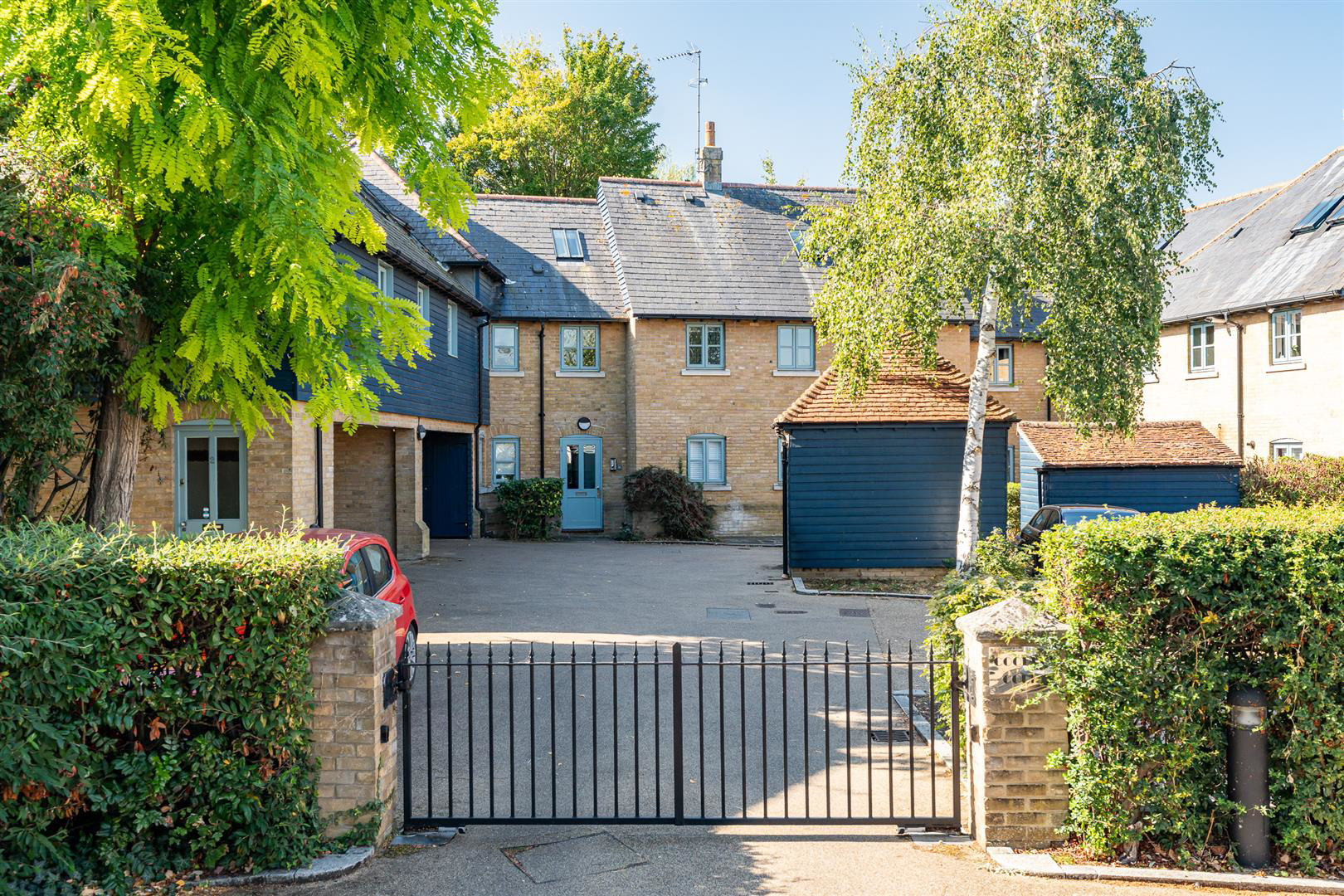 Coopers Court, Hertford
