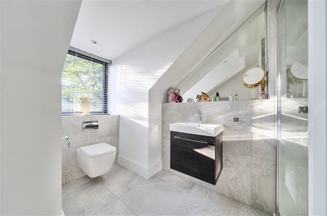 Maplewood Drive, Lingfield, Surrey, RH7 6GQ, photo 16