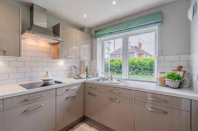 McIndoe Lodge, Garland Road, East Grinstead, West Sussex, RH19 1FU, photo 5