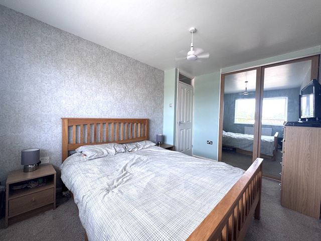 Payne Close, Pound Hill, Crawley, West Sussex, RH10 3UN, photo 13