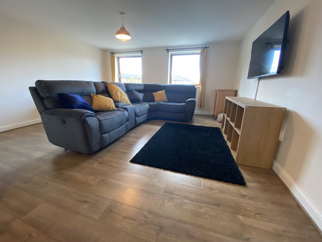 Tomlin Court, Commonwealth Drive, Crawley, West Sussex, RH10 1AH, photo 3
