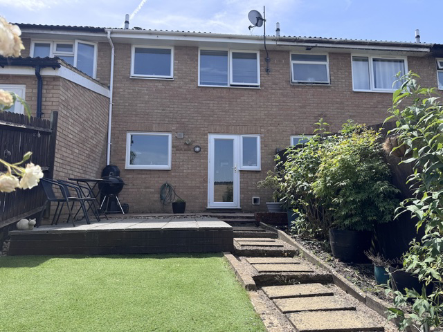 Payne Close, Pound Hill, Crawley, West Sussex, RH10 3UN, photo 18