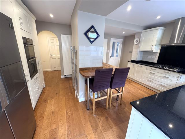Akehurst Close, Copthorne, Crawley, West Sussex, RH10 3QQ, photo 13