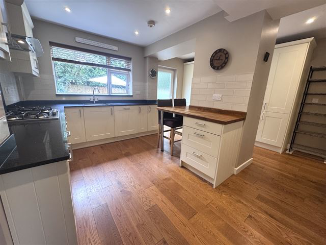 Akehurst Close, Copthorne, Crawley, West Sussex, RH10 3QQ, photo 9