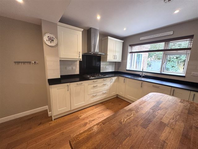 Akehurst Close, Copthorne, Crawley, West Sussex, RH10 3QQ, photo 11