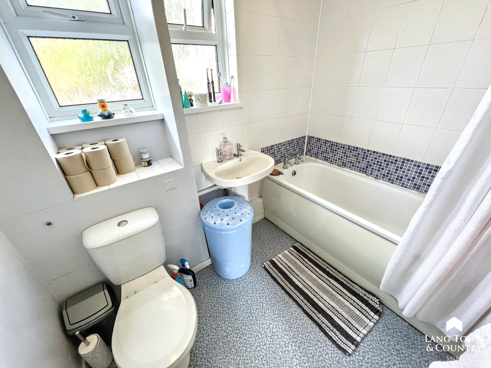 Sherril Close, Staddiscombe, Plymouth., photo 10