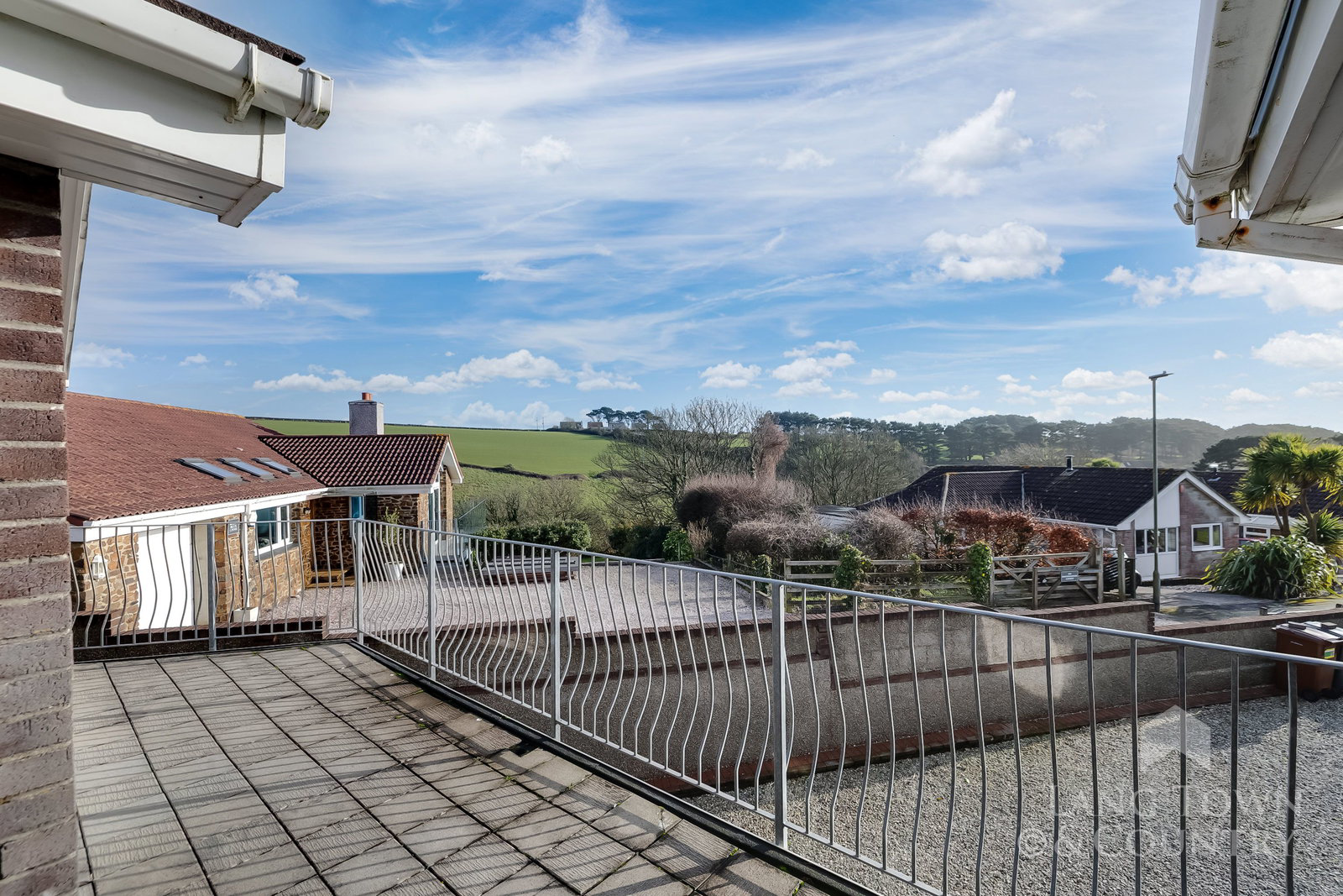 Longlands Drive, Heybrook Bay, Plymouth., photo 26