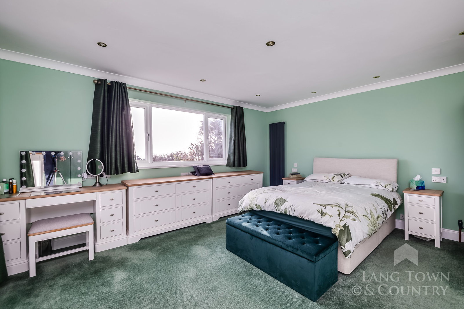 Longlands Drive, Heybrook Bay, Plymouth., photo 12