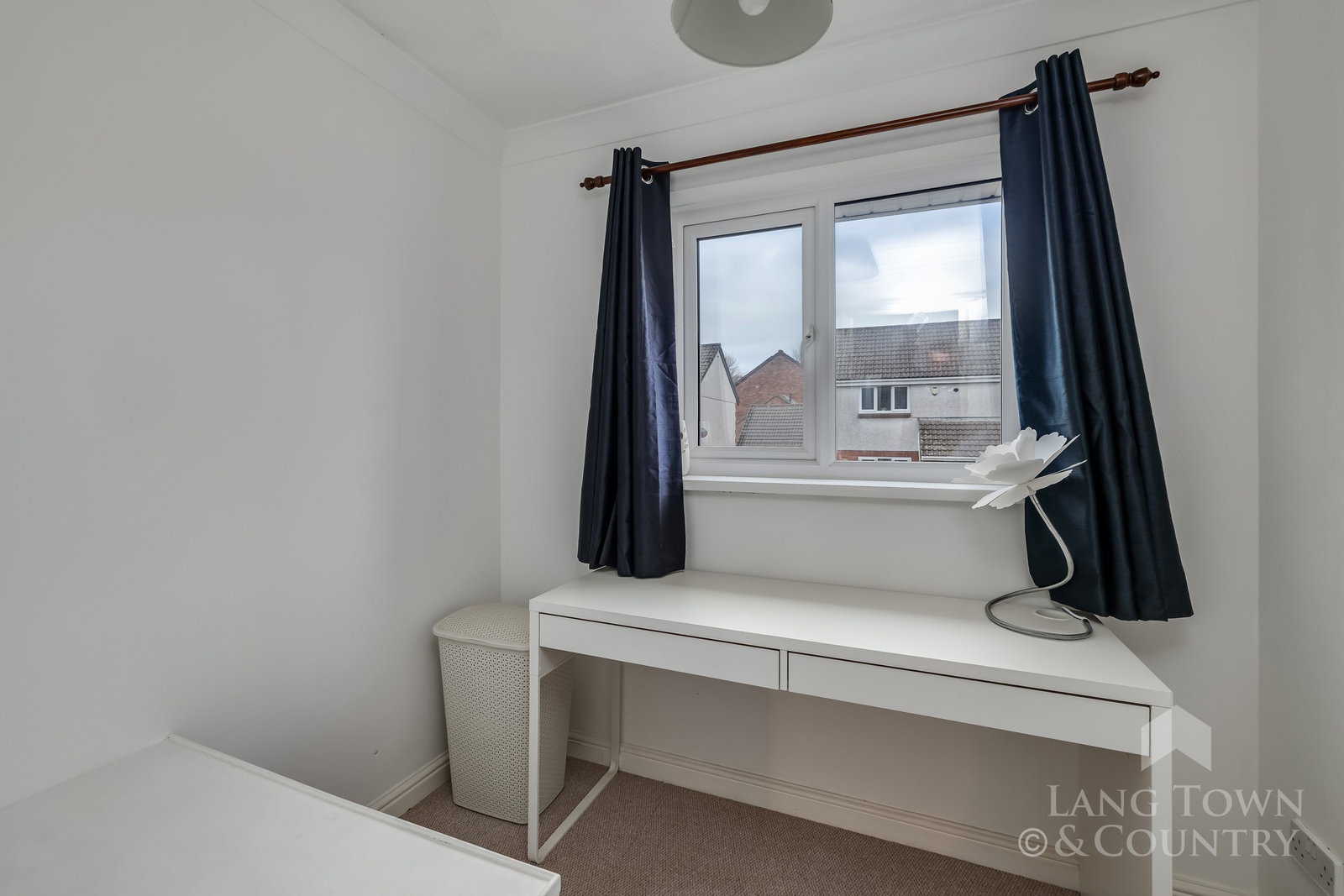 Redwing Drive, Woolwell, Plymouth, photo 10