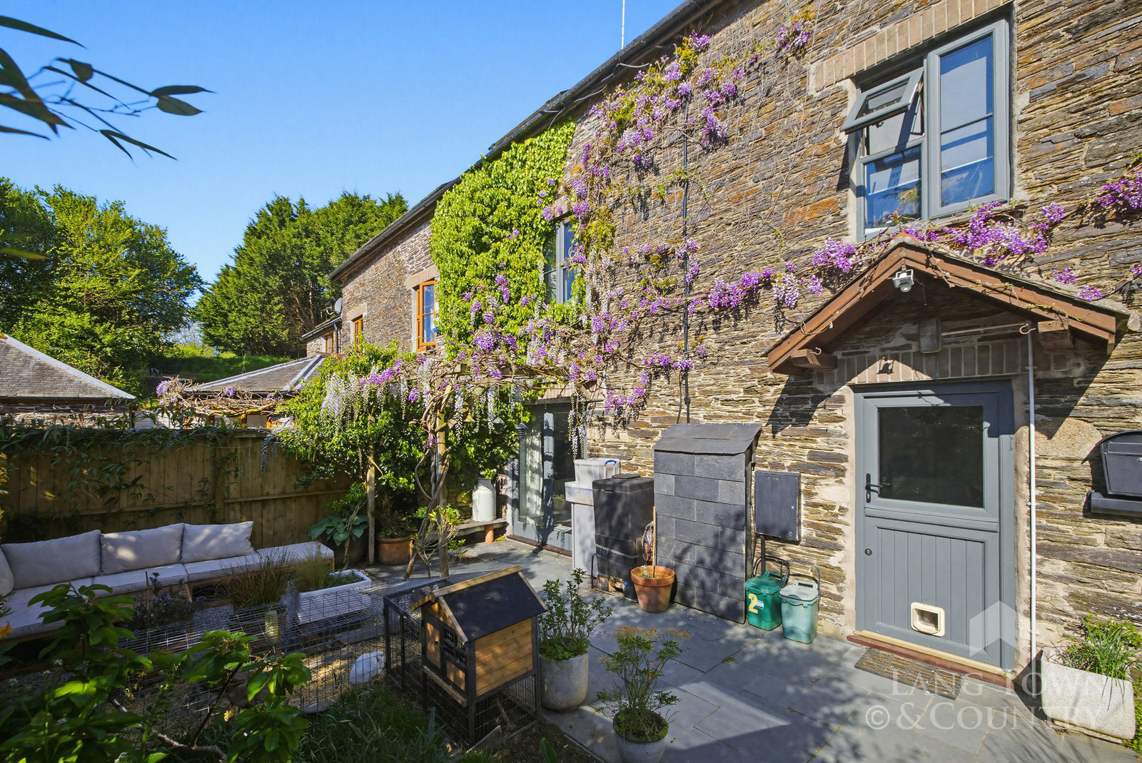 The Barns, Quay Road, Tideford, photo 11