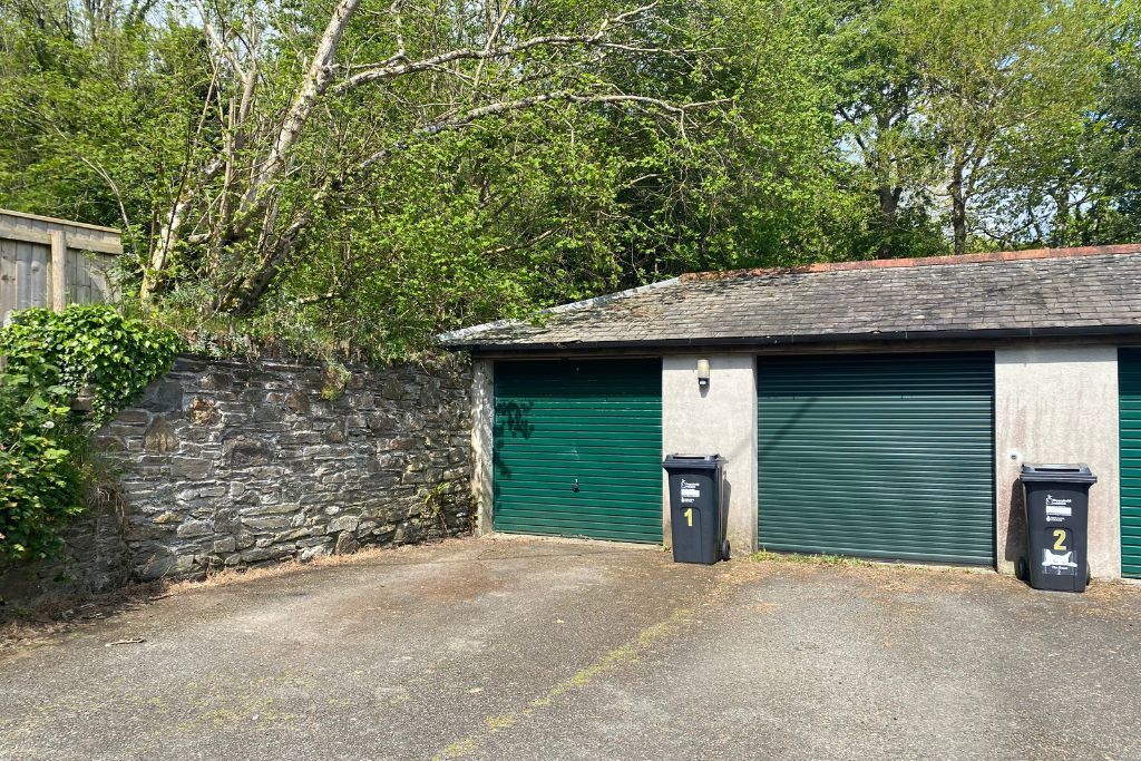 The Barns, Quay Road, Tideford, photo 22