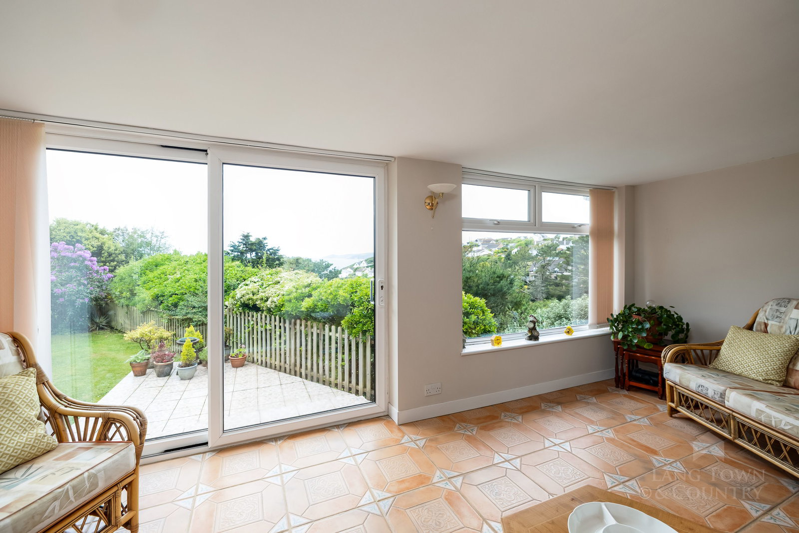 West Hill, Heybrook Bay, Plymouth. , photo 7
