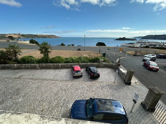 Elliot Terrace, The Hoe, Plymouth., photo 26