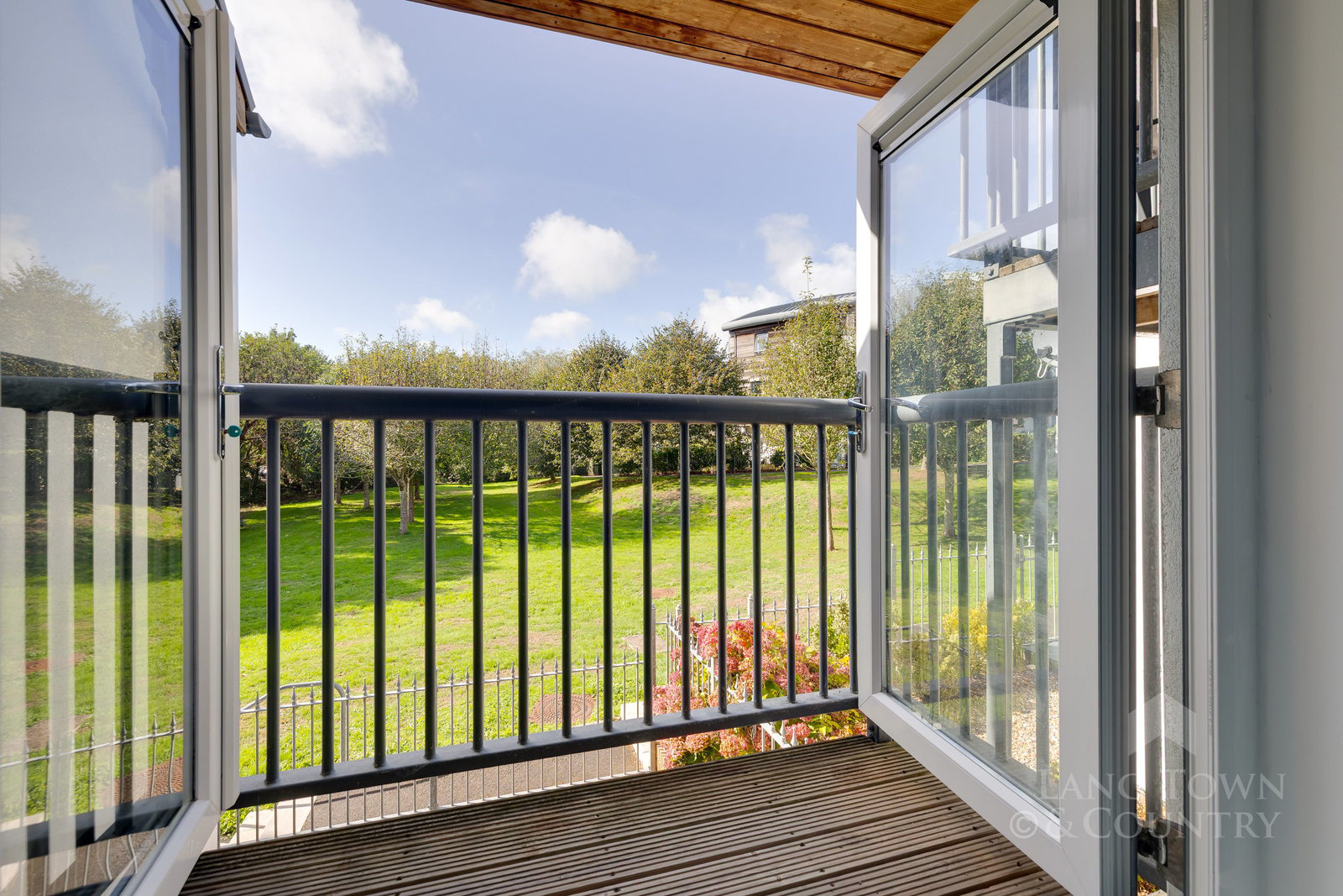Endeavour Court, Stoke, Plymouth, photo 10