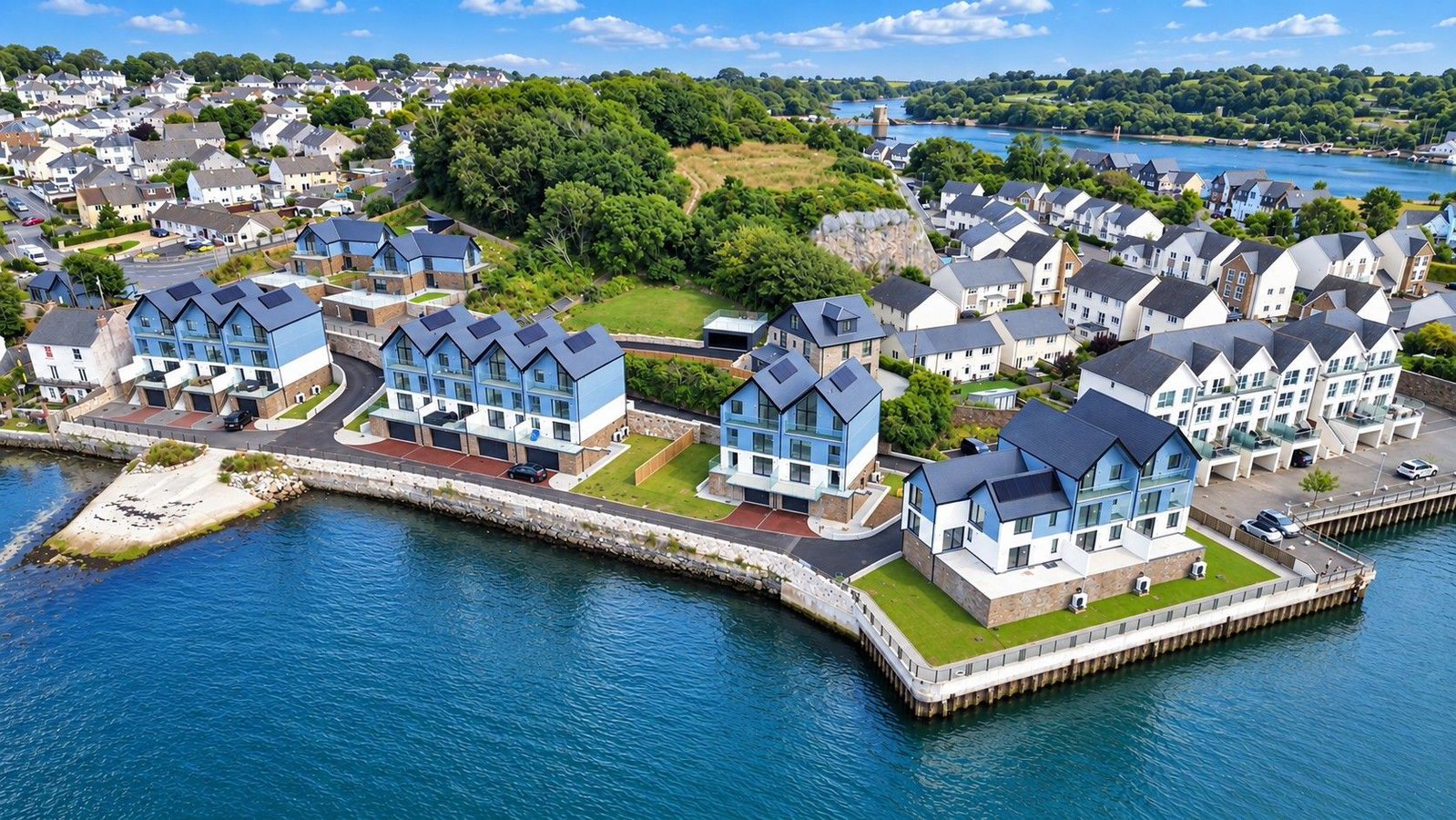 Boston Quays, Baylys Road, Oreston