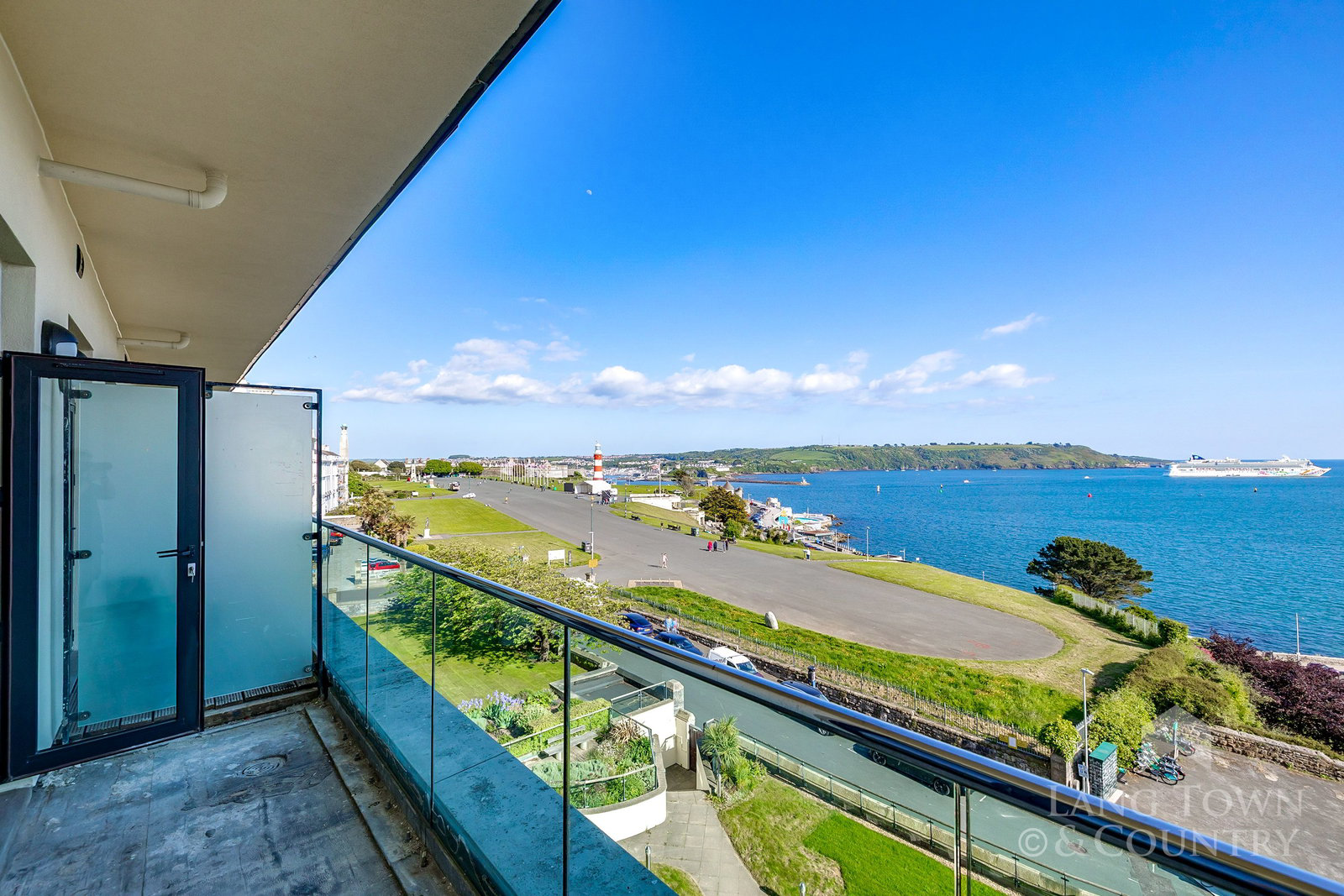 Cliff Road, The Hoe, Plymouth, photo 8