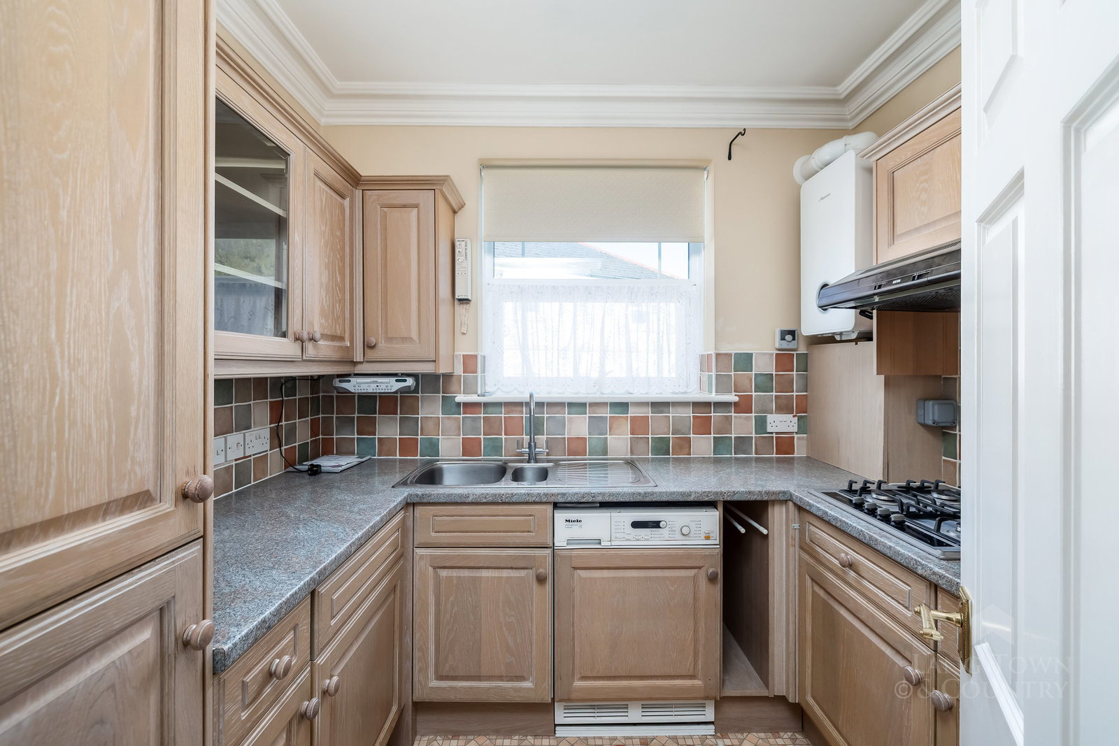 Bainbridge Avenue, Hartley, Plymouth, photo 4