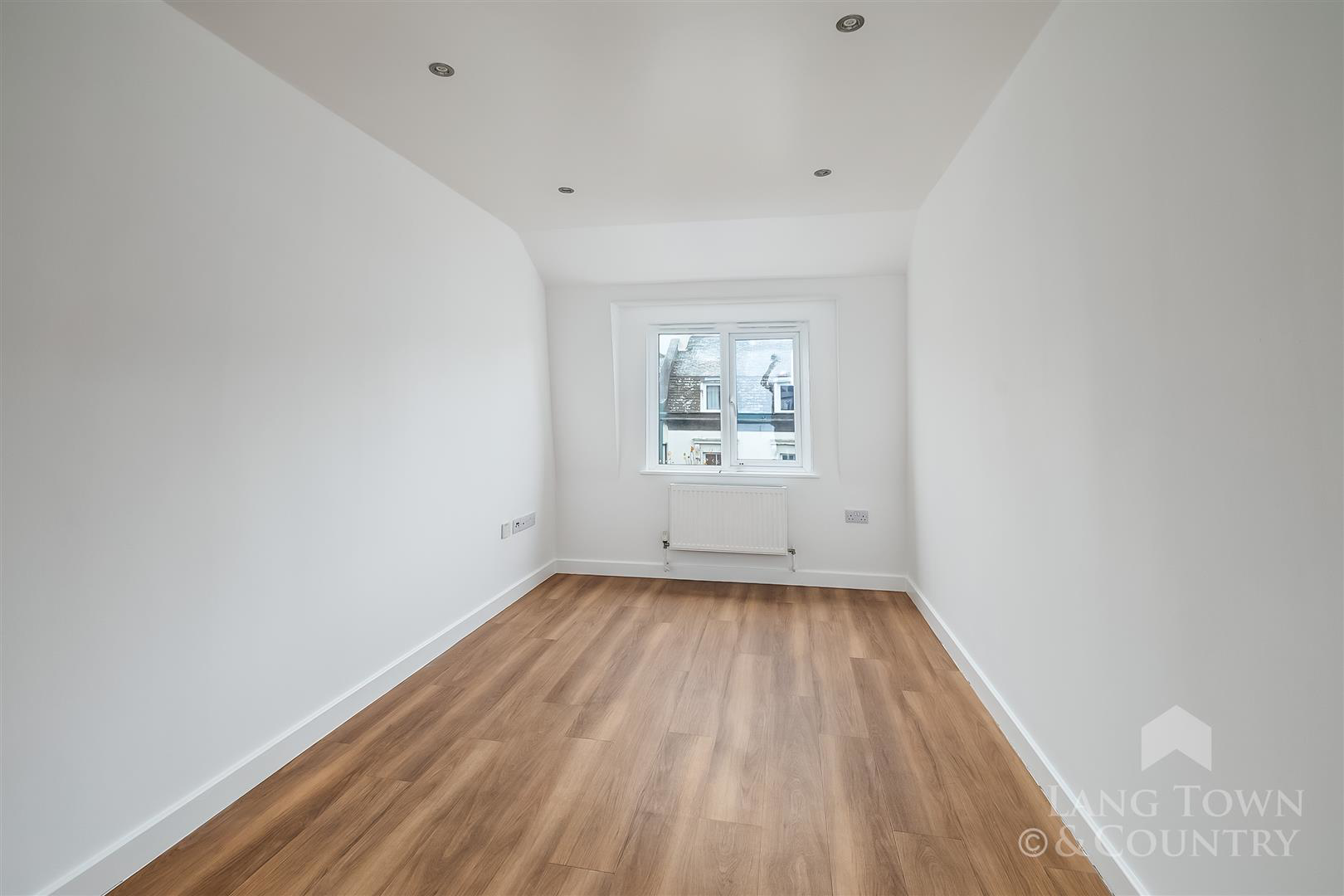 Victoria Court, Stoke, Plymouth, photo 5