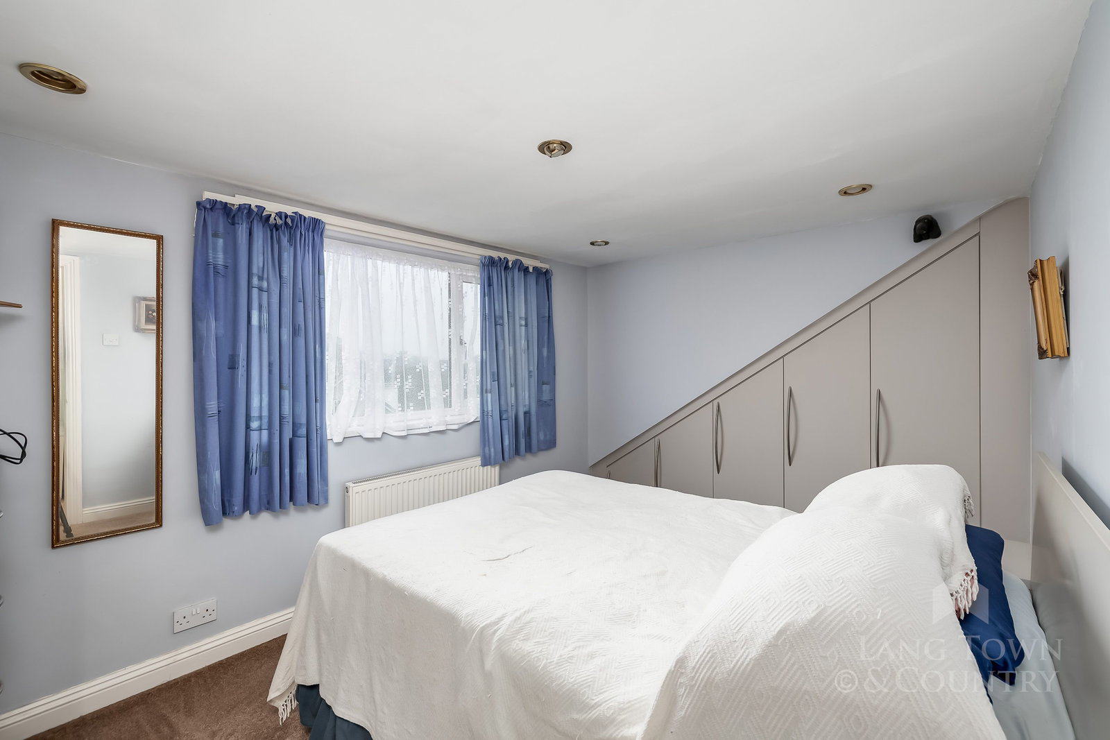 Farnley Close, Birdcage Farm, Plymouth, photo 7
