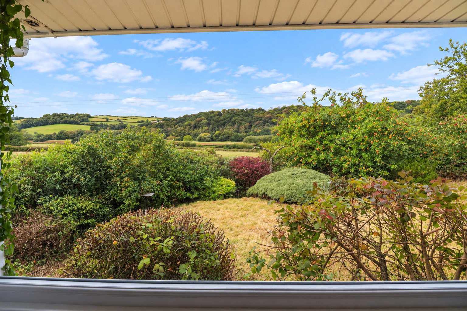 Umberleigh, Devon, EX37, photo 2