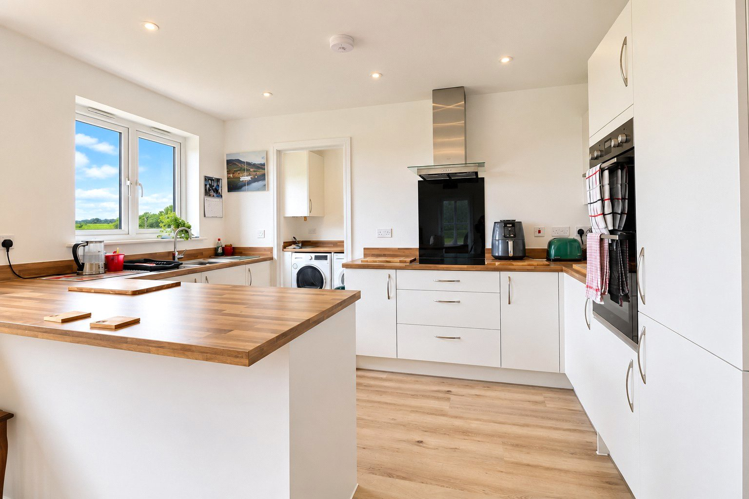 Antler Close, South Molton, Devon, EX36, photo 3
