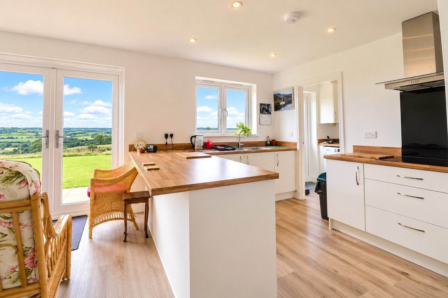 Antler Close, South Molton, Devon, EX36, photo 4