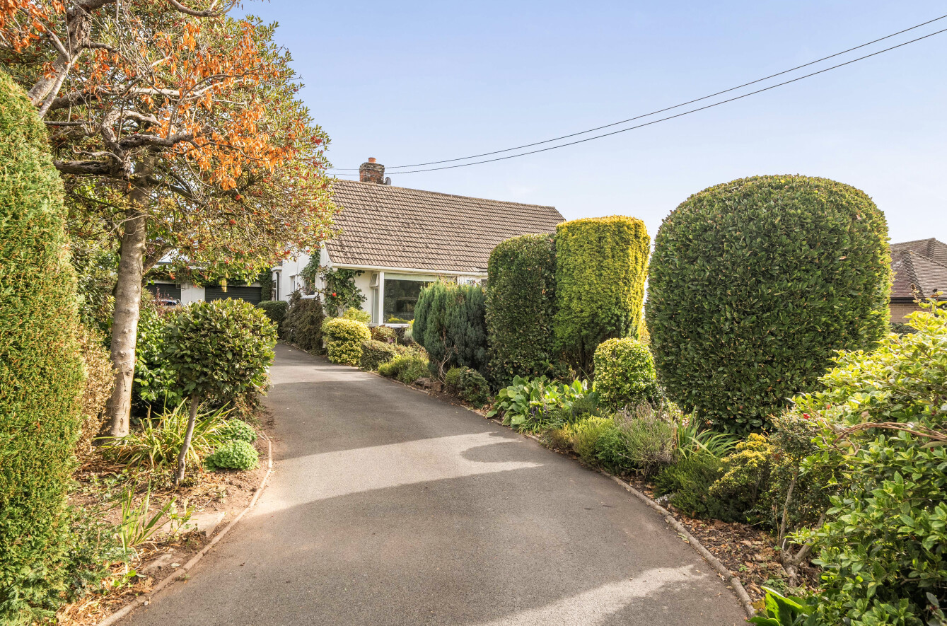 Oldway Park, Wellington, Somerset, TA21, photo 2