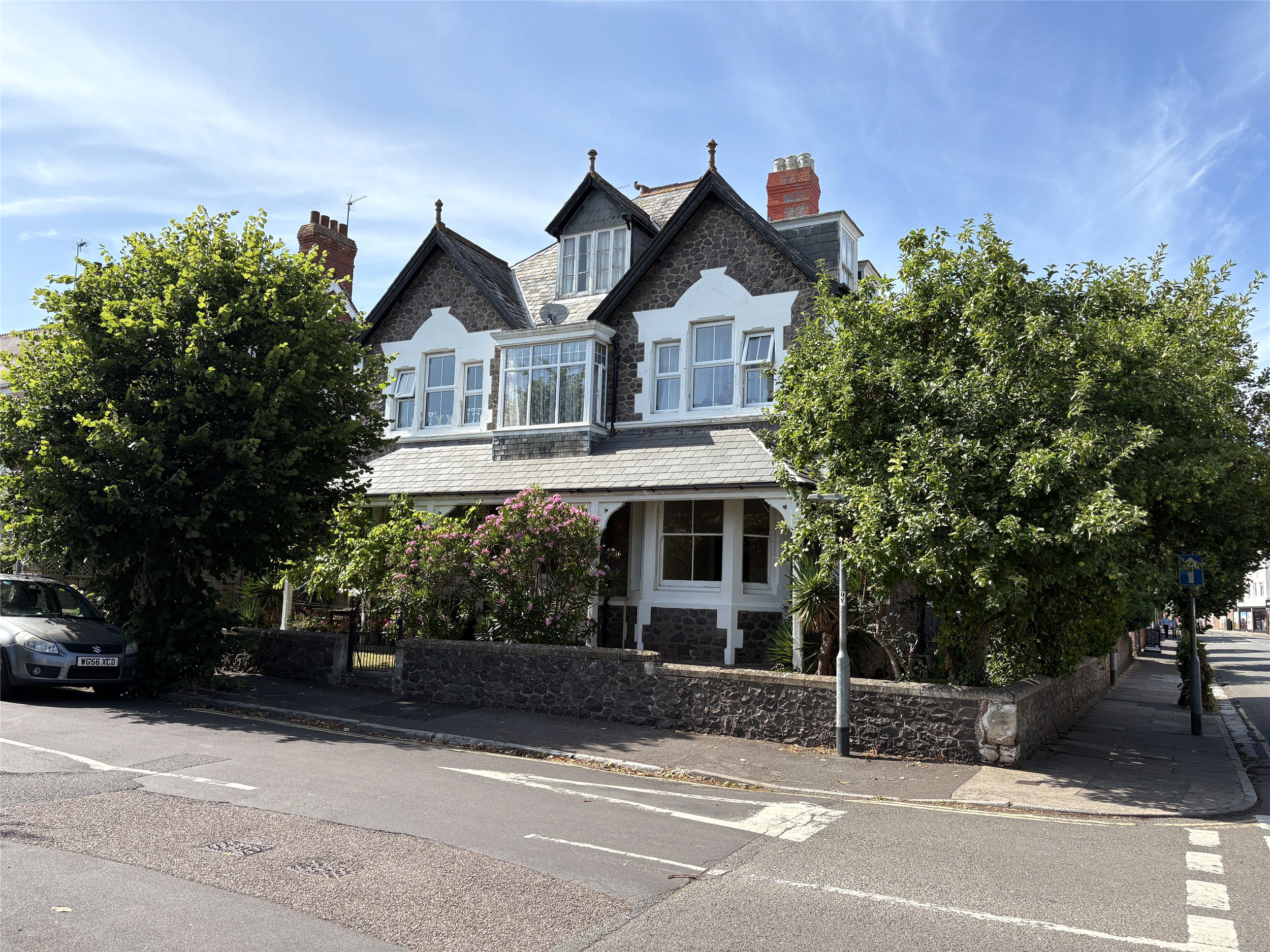 Summerland Avenue, Minehead, Somerset, TA24