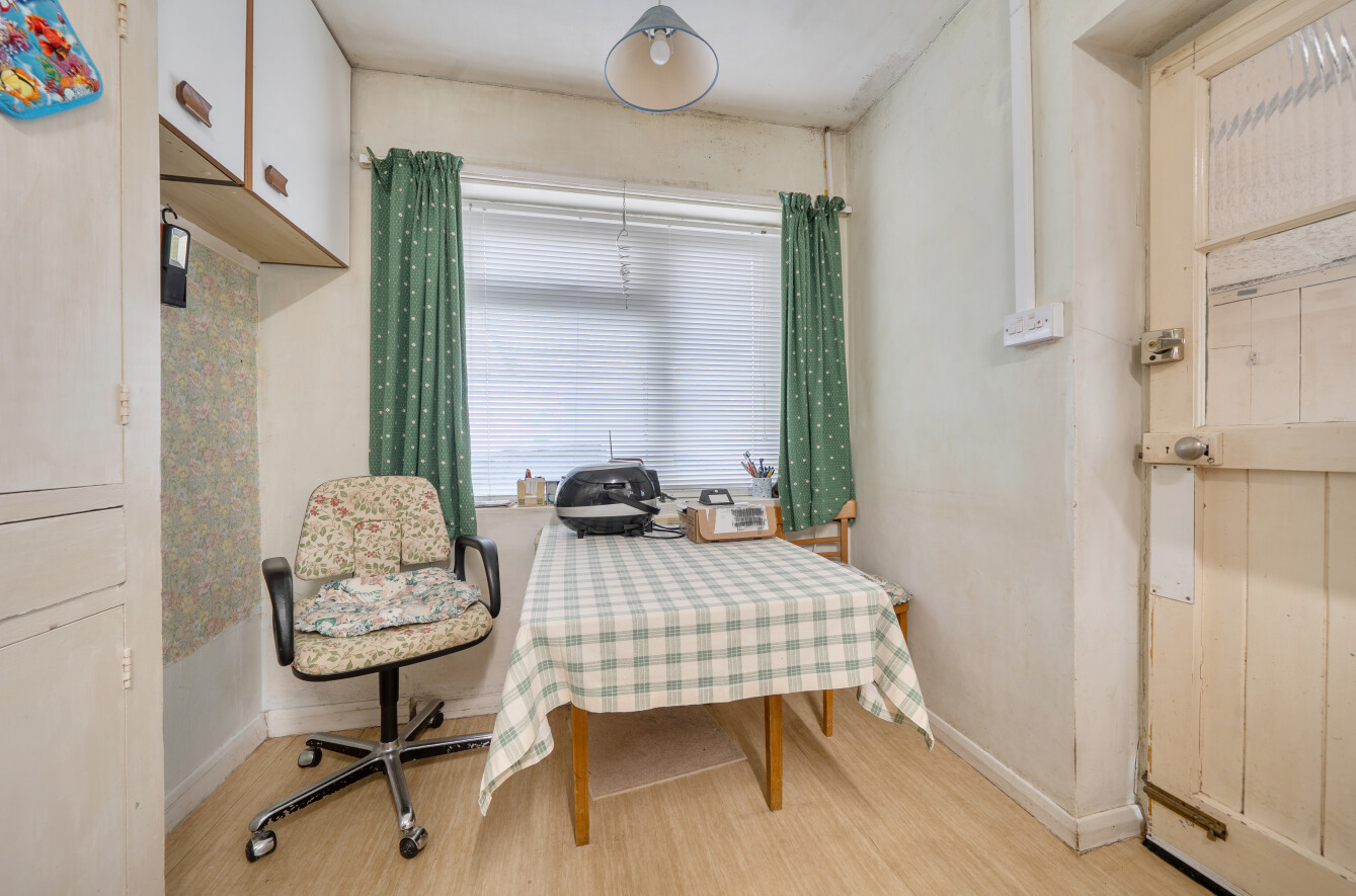 Stoke Road, Henlade, Taunton, Somerset, TA3, photo 6